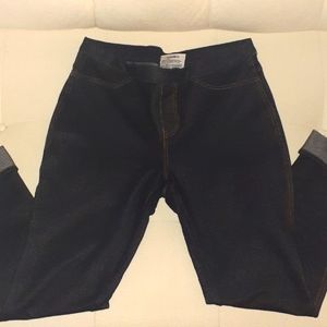 HUE Jeggings in dark denim